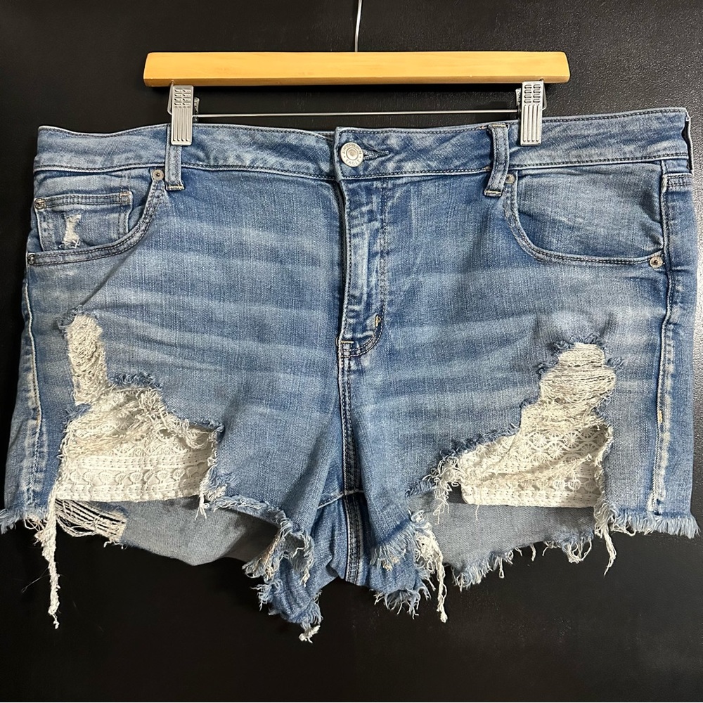American eagle plus size shorts size 20